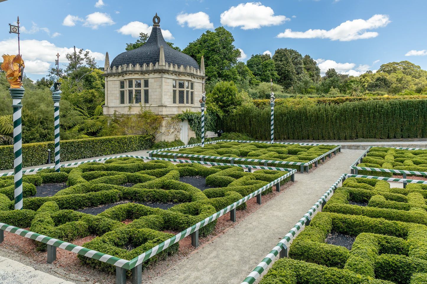 Tudor Gardens - Hamilton, New Zealand